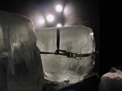 3.IceBlock
